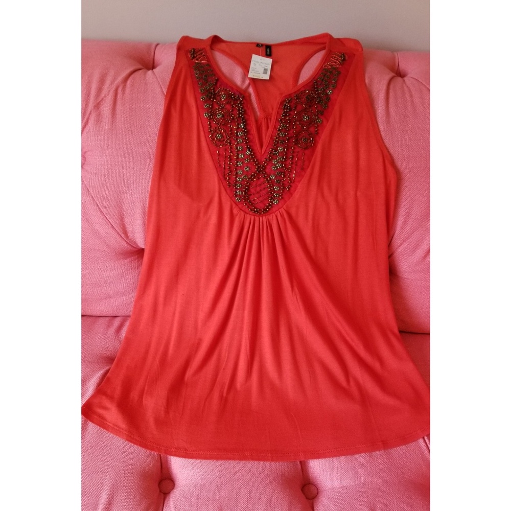 Beaded Tank